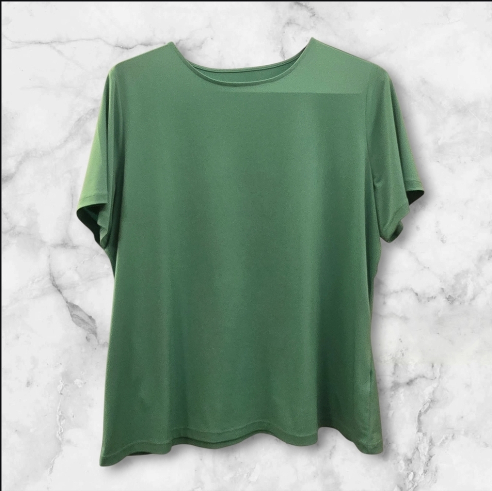 Susan Graver Forest Green Short Sleeve Top